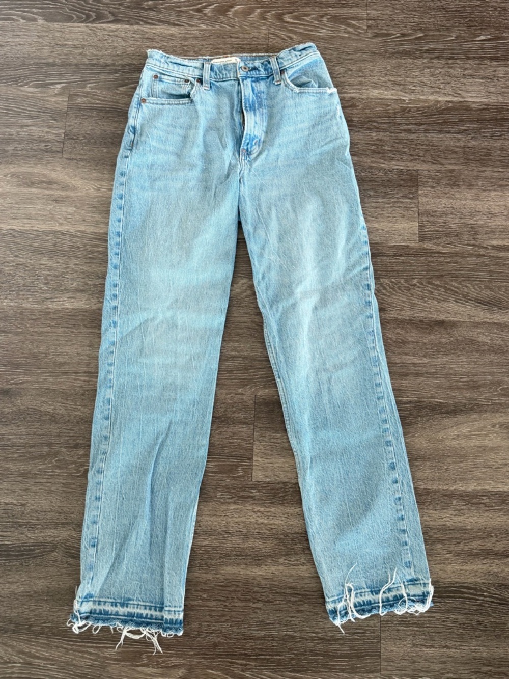 Abercrombie & Fitch The ‘90s Straight Ultra High Rise Jeans (Curve Love)